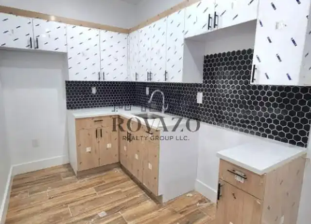 Property at 297 Osborne Ter Unit L2A, Newark, NJ, 07112, 2 beds, 2 baths, [object Object]