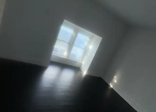 Property at 628 W Princess St, York, PA, 17401, 4 beds, 1 bath, [object Object]