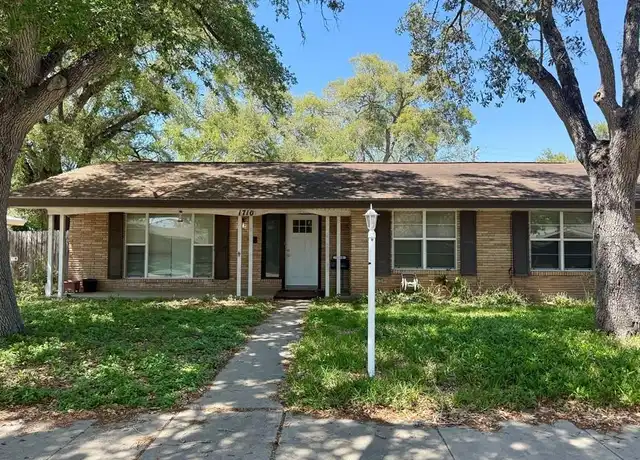 Property at 1710 Santa Cecilia Dr, Kingsville, TX, 78363, 3 beds, 2 baths, [object Object]