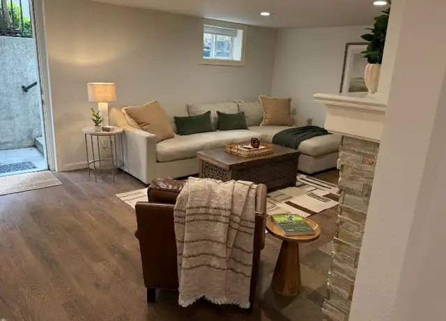 Property at 4316 NE 35th Ave, Portland, OR, 97211, 2 beds, 1 bath, [object Object]