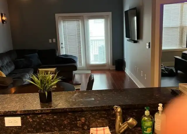 Property at 799 Hammond Dr #105, Atlanta, GA, 30328, 1 bed, 1 bath, [object Object]