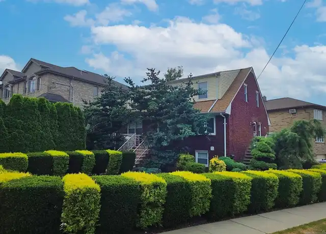 Property at 440 Hillcrest Pl, Palisades Park, NJ, 07650, 2 beds, 1 bath, [object Object]