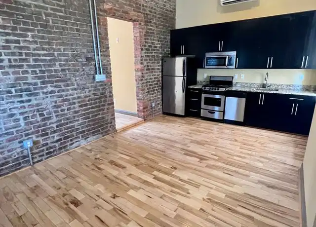 Property at 321 W Franklin St Apt 10, Richmond, VA, 23220, 1 bed, 1 bath, [object Object]