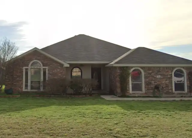 Property at 300 Oak Ridge Dr, Nolanville, TX, 76559, 4 beds, 2 baths, [object Object]
