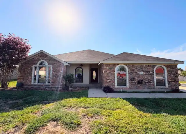 Property at 300 Oak Ridge Dr, Nolanville, TX, 76559, 4 beds, 2 baths, [object Object]