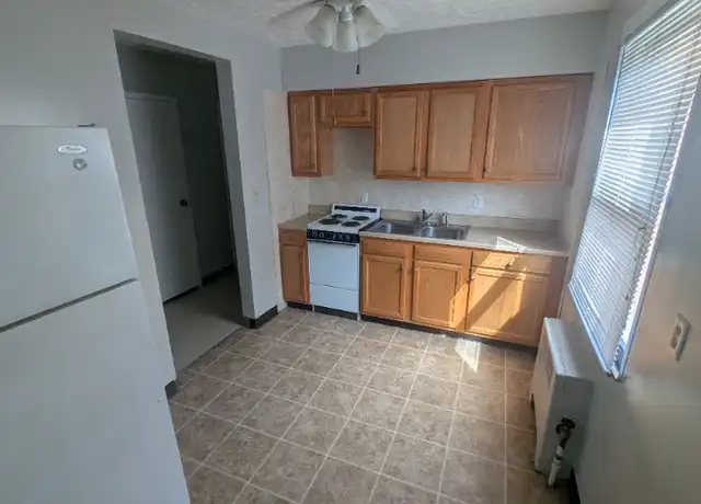 Property at 6 Bradley Ave Unit Bradley 12, Shelby, OH, 44875, 2 beds, 1 bath, [object Object]