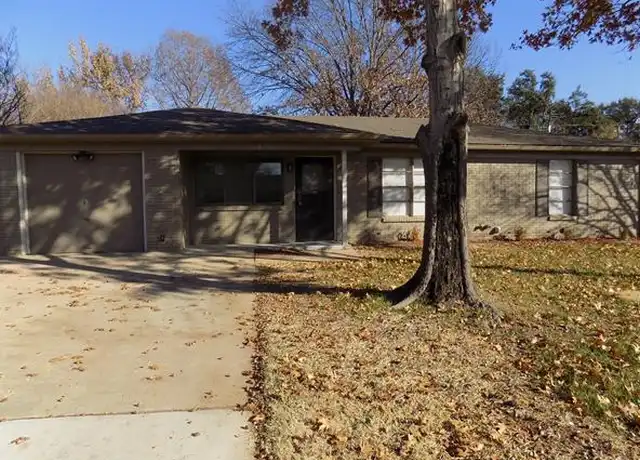 Property at 1016 Billie Ruth Ln, Hurst, TX, 76053, 3 beds, 2 baths, [object Object]