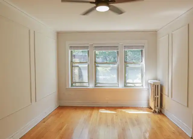 Property at 5724 S Blackstone Ave, Chicago, IL, 60637, 1 bed, 1 bath, [object Object]