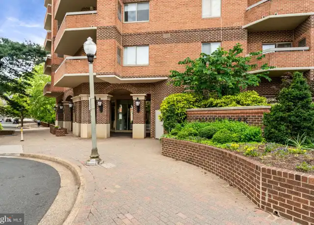 Property at 1050 N Stuart St #605, Arlington, VA, 22201, 1 bed, 1 bath, [object Object]
