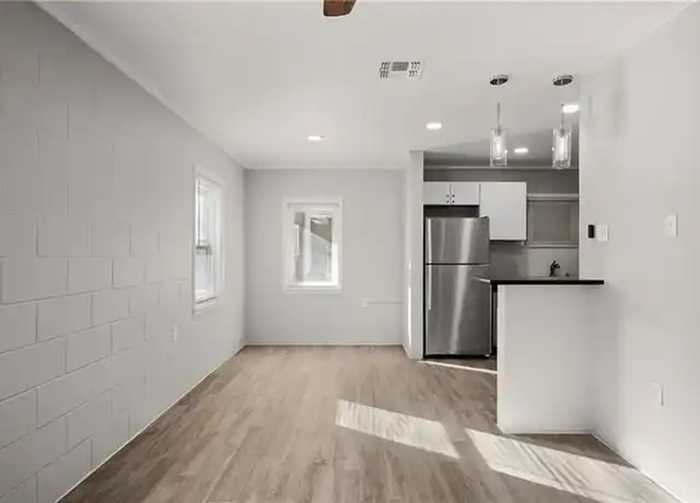 Property at 2612 Rogers Ave, Austin, TX, 78722, 2 beds, 1.5 baths, [object Object]