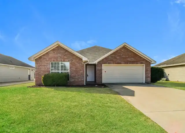 Property at 305 Cotton Lakes Blvd, Wetumpka, AL, 36092, 3 beds, 2 baths, [object Object]