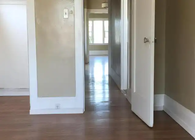 Property at 1550 7th Ave, Oakland, CA, 94606, 2 beds, 1 bath, [object Object]