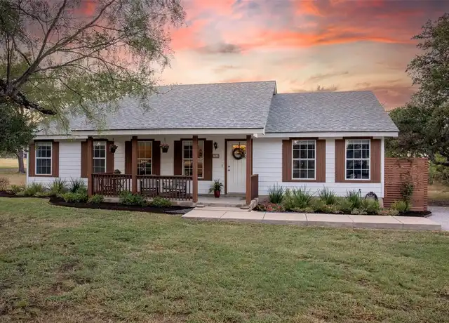 Property at 300 Coventry Rd Unit 1, Spicewood, TX, 78669, 3 beds, 2 baths, [object Object]