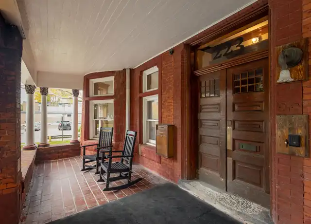 Property at 223 E Ferry St Unit 001, Detroit, MI, 48202, 2 beds, 1 bath, [object Object]