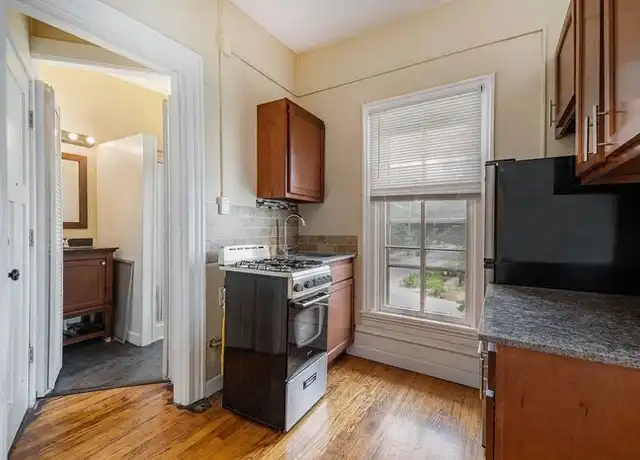 Property at 1108 S Westnedge Ave Unit 5, Kalamazoo, MI, 49008, 0 beds, 1 bath, [object Object]