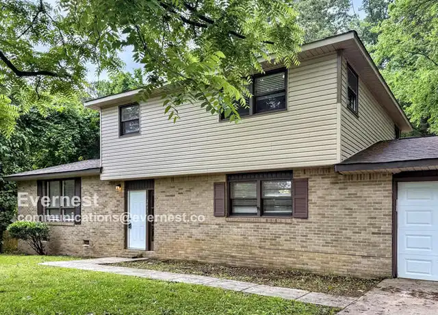 Property at 2611 Brett Rd NW, Huntsville, AL, 35810, 4 beds, 2 baths, [object Object]