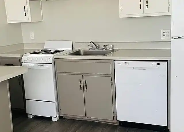 Property at Nova Ridge - 1311 Louisiana Blvd NE, Albuquerque, NM, 87110, 0-2 beds, 1 bath, [object Object]