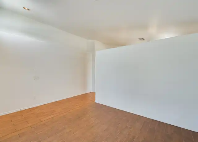 Property at 4559 W Dailey St, Glendale, AZ, 85306, 3 beds, 2 baths, [object Object]