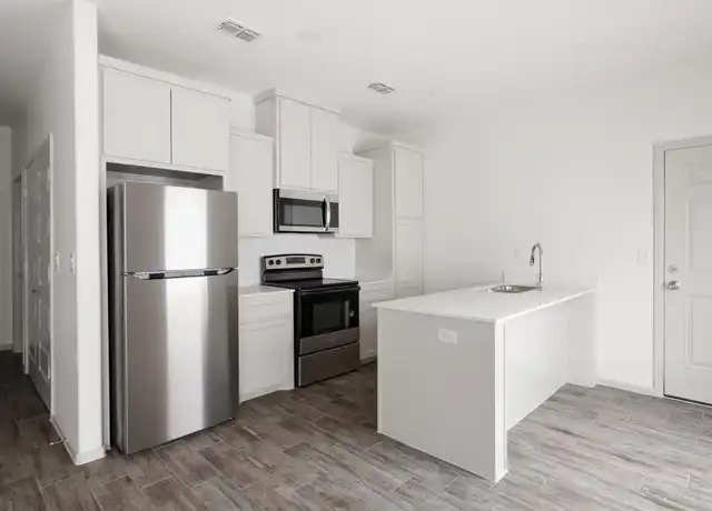 Property at 1024 Palm Dr Unit 2, Alamo, TX, 78516, 3 beds, 2 baths, [object Object]