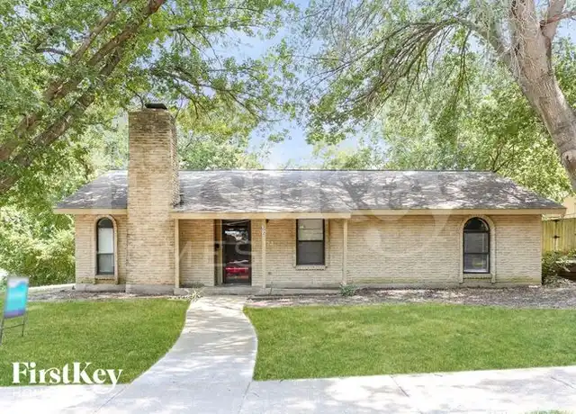Property at 302 Wildbriar Dr, Garland, TX, 75043, 4 beds, 2 baths, [object Object]