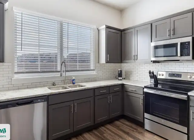 Property at 400 E BB Fielder Rd Unit 4761407257, Weatherford, TX, 76087, 3 beds, 3 baths, [object Object]