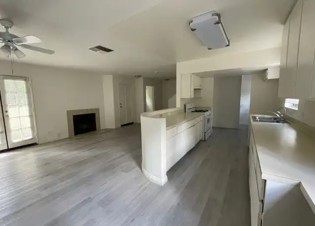 Property at 1589 N Hill Ave #2, Pasadena, CA, 91104, 2 beds, 1.5 baths, [object Object]