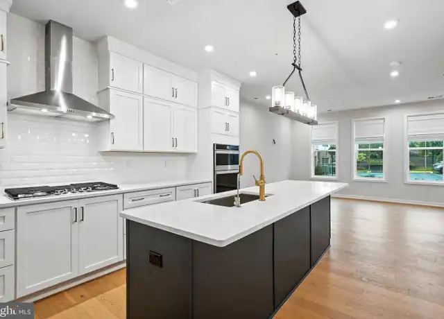 Property at 7548 Sawyer Farm Way #1407, McLean, VA, 22102, 2 beds, 2.5 baths, [object Object]