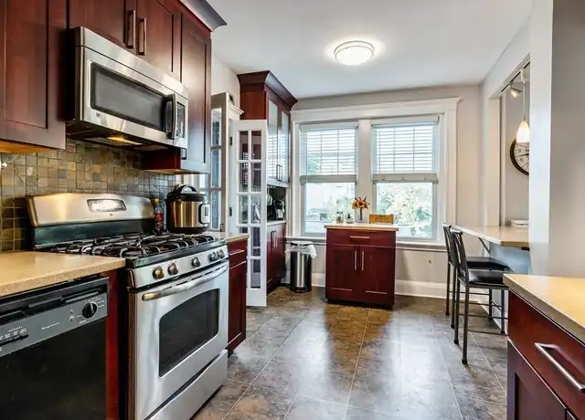 Property at 5 Vinal St Apt 5, Boston, MA, 02135, 2 beds, 1 bath, [object Object]