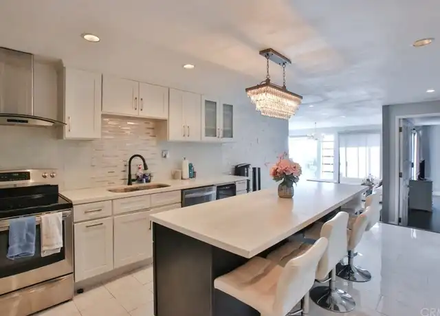 Property at 2575 E 19th St #26, Signal Hill, CA, 90755, 2 beds, 2 baths, [object Object]