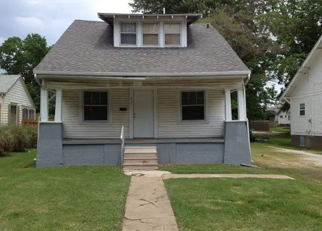 Property at 817 E Normal St, Springfield, MO, 65807, 3 beds, 2 baths, [object Object]