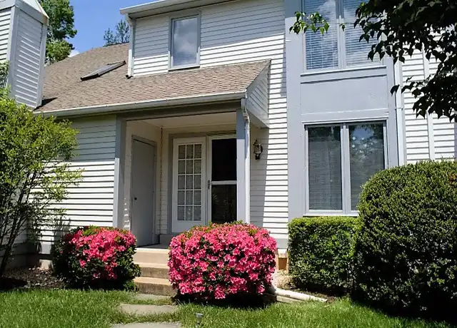Property at 12520 Fanleaf Ct, Fairfax, VA, 22033, 2 beds, 3.5 baths, [object Object]