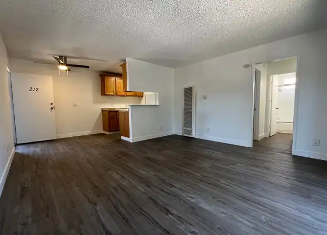 Property at 18416 Halsted St Unit 212, Northridge, CA, 91325, 1 bed, 1 bath, [object Object]