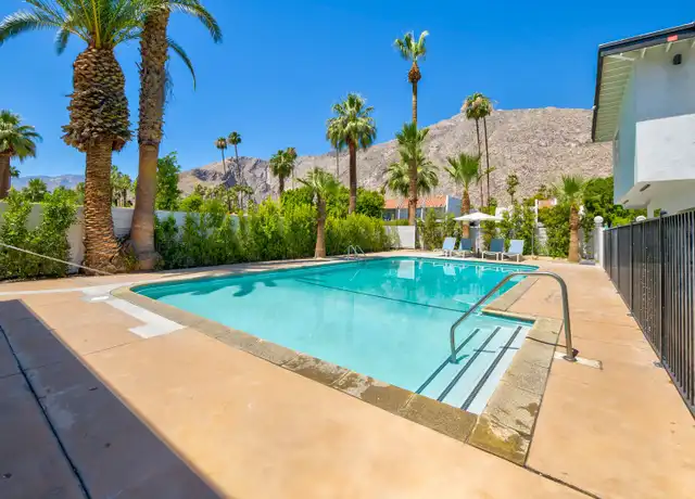 Property at 372 S Belardo Rd Unit 02, Palm Springs, CA, 92262, 0 beds, 1 bath, [object Object]