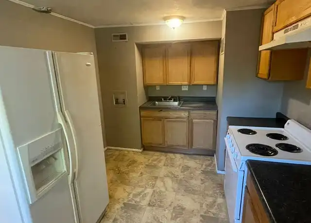 Property at 3 Champlain Ct, Florissant, MO, 63031, 3 beds, 1 bath, [object Object]