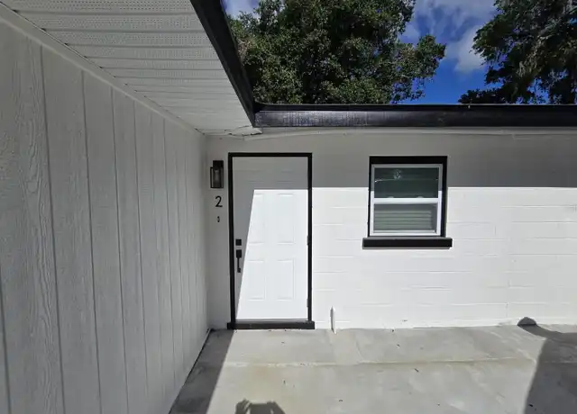 Property at 416 W Ianthe St Unit 2, Tavares, FL, 32778, 2 beds, 1 bath, [object Object]