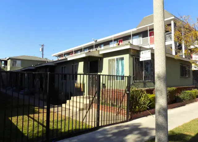 Property at 1133 Raymond Ave Unit 03, Long Beach, CA, 90804, 1 bed, 1 bath, [object Object]