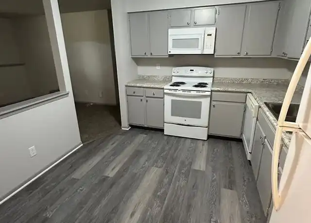 Property at 3809 University Ave Unit 1, Des Moines, IA, 50311, 2 beds, 1 bath, [object Object]