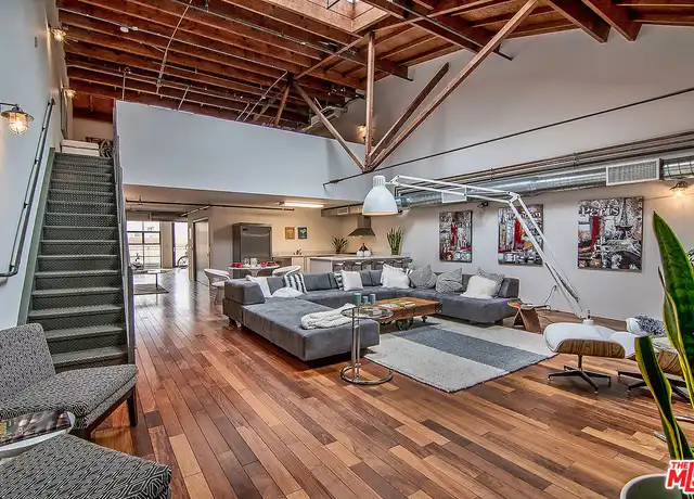 Property at 1046 Princeton Dr #205, Marina del Rey, CA, 90292, 2 beds, 1 bath, [object Object]