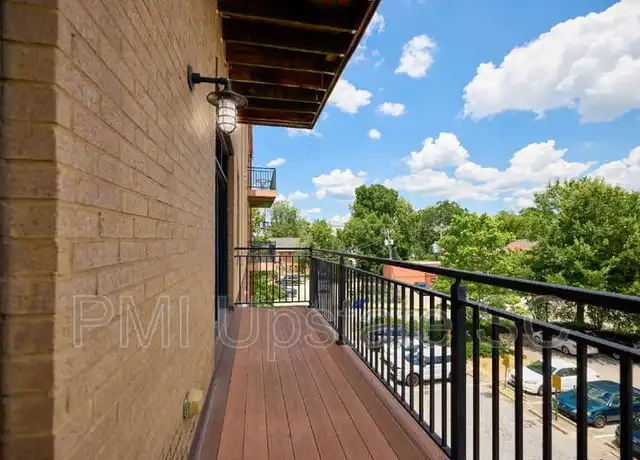 Property at 301 Augusta St Unit 202, Greenville, SC, 29601, 1 bed, 1.5 baths, [object Object]