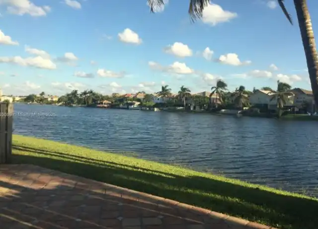 Property at 11192 NW 73rd St #11192, Doral, FL, 33178, 5 beds, 3 baths, [object Object]