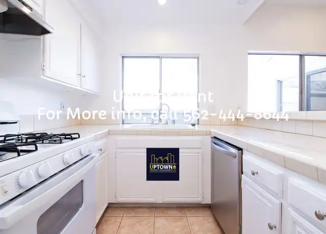 Property at 2950 S Greenville St, Santa Ana, CA, 92704, 3 beds, 2 baths, [object Object]