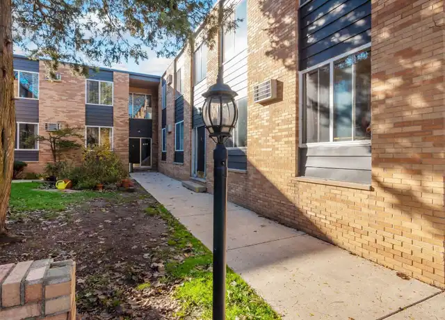 Property at 384 Vester Ave Unit 201, Ferndale, MI, 48220, 1 bed, 1 bath, [object Object]
