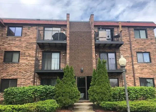 Property at 1761 W Algonquin Rd Unit 1A, Mt Prospect, IL, 60056, 2 beds, 2 baths, [object Object]