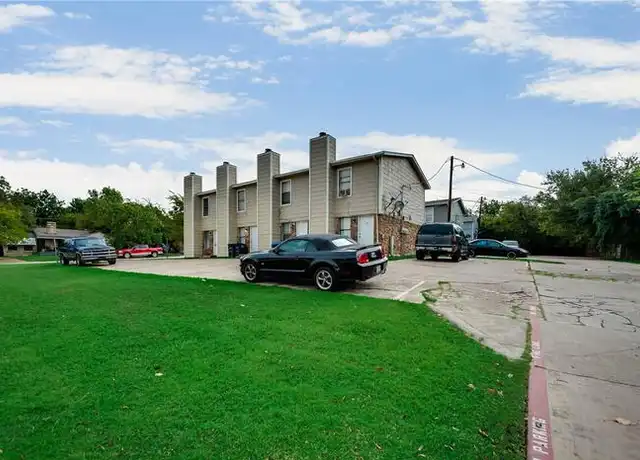 Property at 3200 Mc Lean St Unit d, Fort Worth, TX, 76103, 2 beds, 2 baths, [object Object]