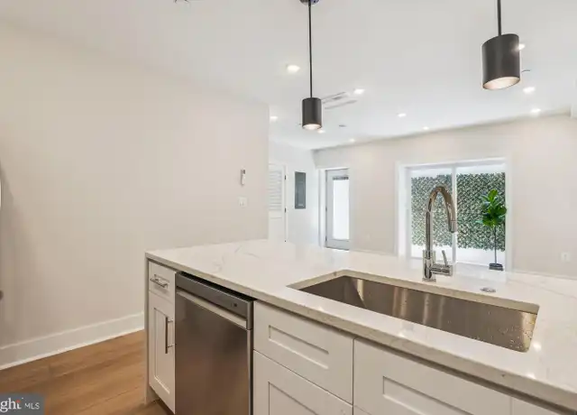 Property at 2236 40th St NW Unit 1, Washington, DC, 20007, 2 beds, 1 bath, [object Object]