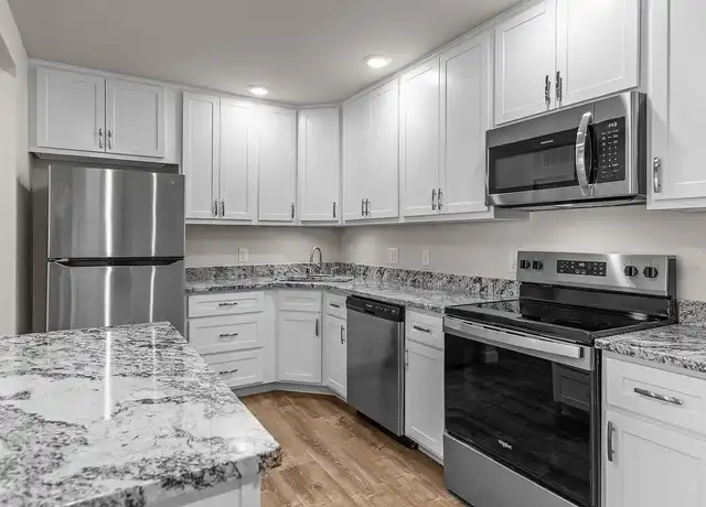 Property at Sherman Square Apartments - 2000 Sherman Square Dr, St Charles, MO, 63303, 2 beds, 2 baths, [object Object]