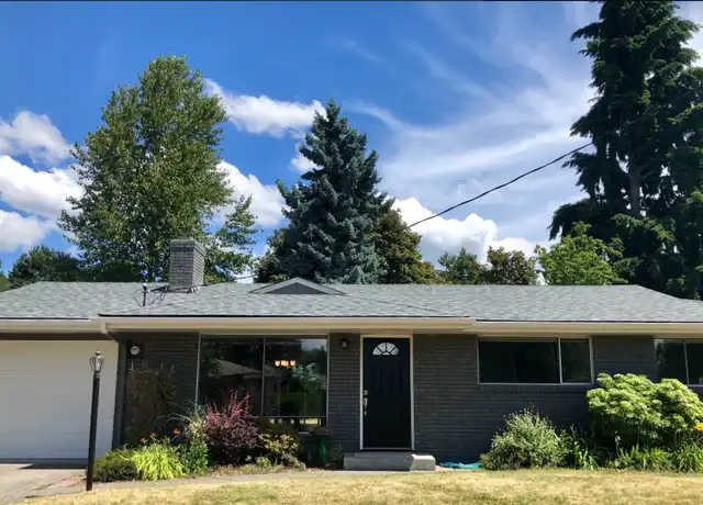 Property at 654 Jefferson Ave NE, Renton, WA, 98056, 3 beds, 1 bath, [object Object]