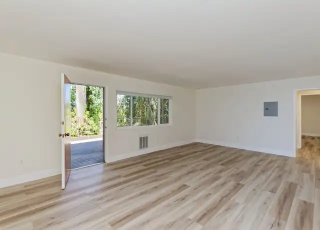 Property at 540 Callan Ave Unit D, San Leandro, CA, 94577, 2 beds, 2 baths, [object Object]