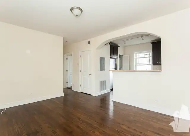Property at 3814 N Sheffield Ave Apt 2W, Chicago, IL, 60613, 1 bed, 1 bath, [object Object]
