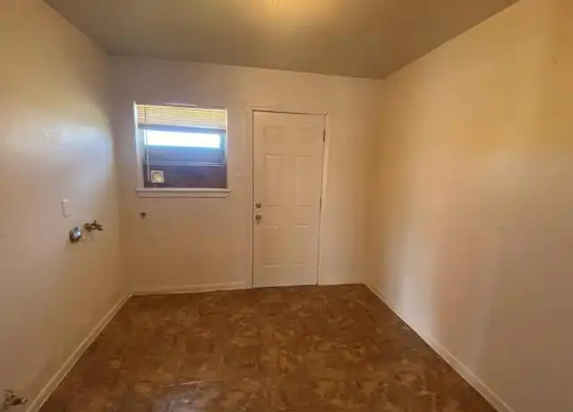 Property at 4205 Grassmere St, Houston, TX, 77051, 2 beds, 1 bath, [object Object]